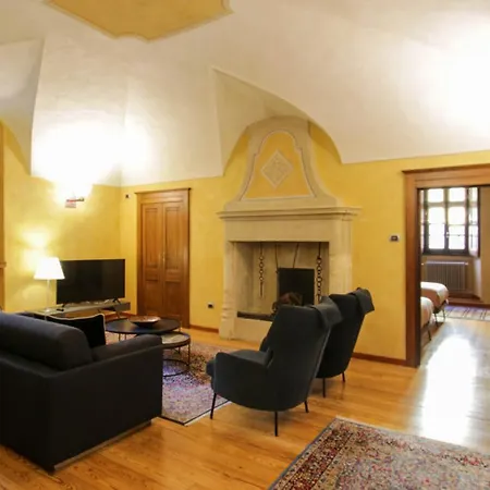 Casa Di Sant'anselmo - Le Volte Apartment Aosta